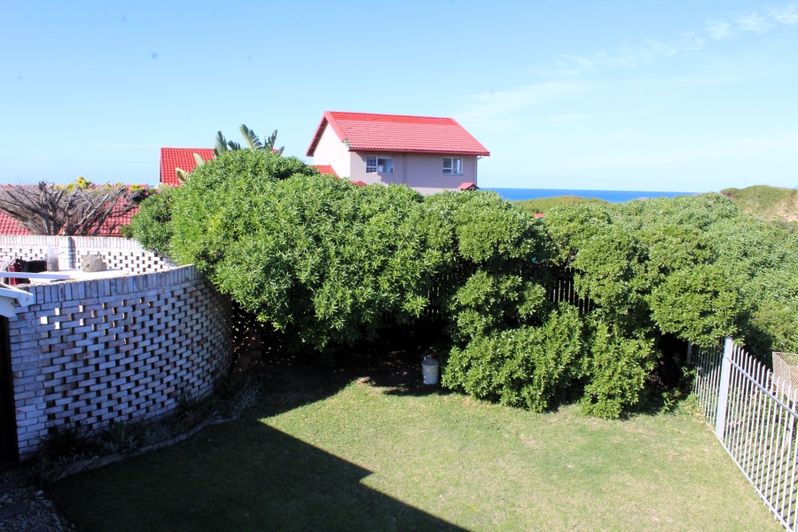 4 Bedroom Property for Sale in West Beach Eastern Cape